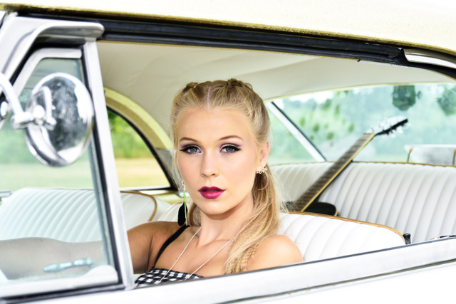 Miss Sister Car Photo Jorge Gelati